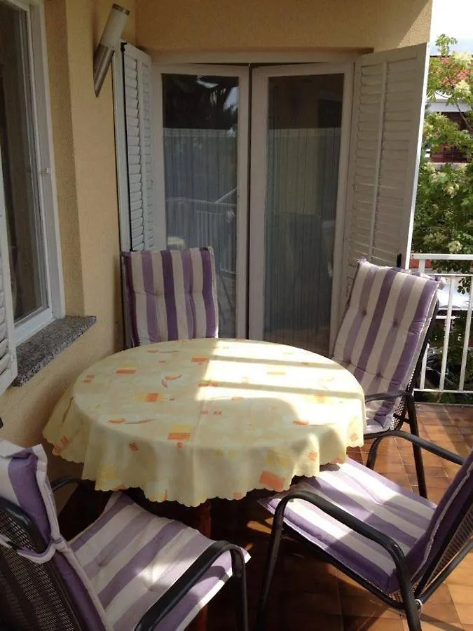 2Br Apartment Hedvig Jadranovo Chorvatsko